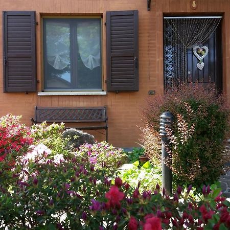 B&B Accanto Al Focolare 2 乌迪内 外观 照片
